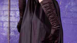 messy-gown-and-opera-gloves_4.jpg