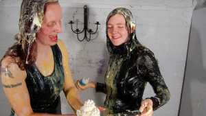 shiny-and-messy_19.jpg