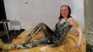 shiny-and-messy_20.jpg