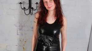 shiny-and-messy_3.jpg