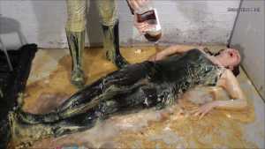 shiny-and-messy_45.jpg